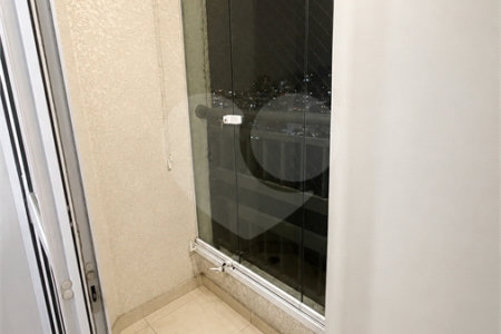 Apartamento à venda com 2 quartos, sendo 1 suíte, em Vila Assis Brasil, Mauá, SP