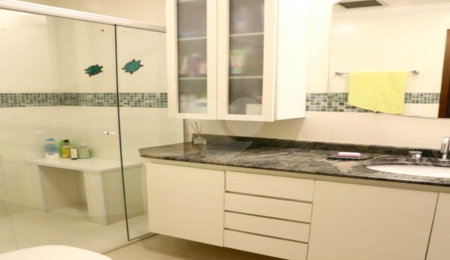 Apartamento à venda com 3 quartos, sendo 1 suíte,  em Mooca, São Paulo, SP