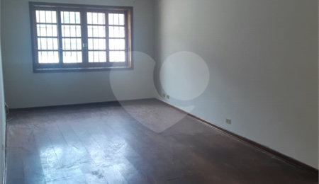 Sobrado à venda com 3 quartos, sendo 1 suíte,  em Jardim Bonfiglioli, São Paulo, SP
