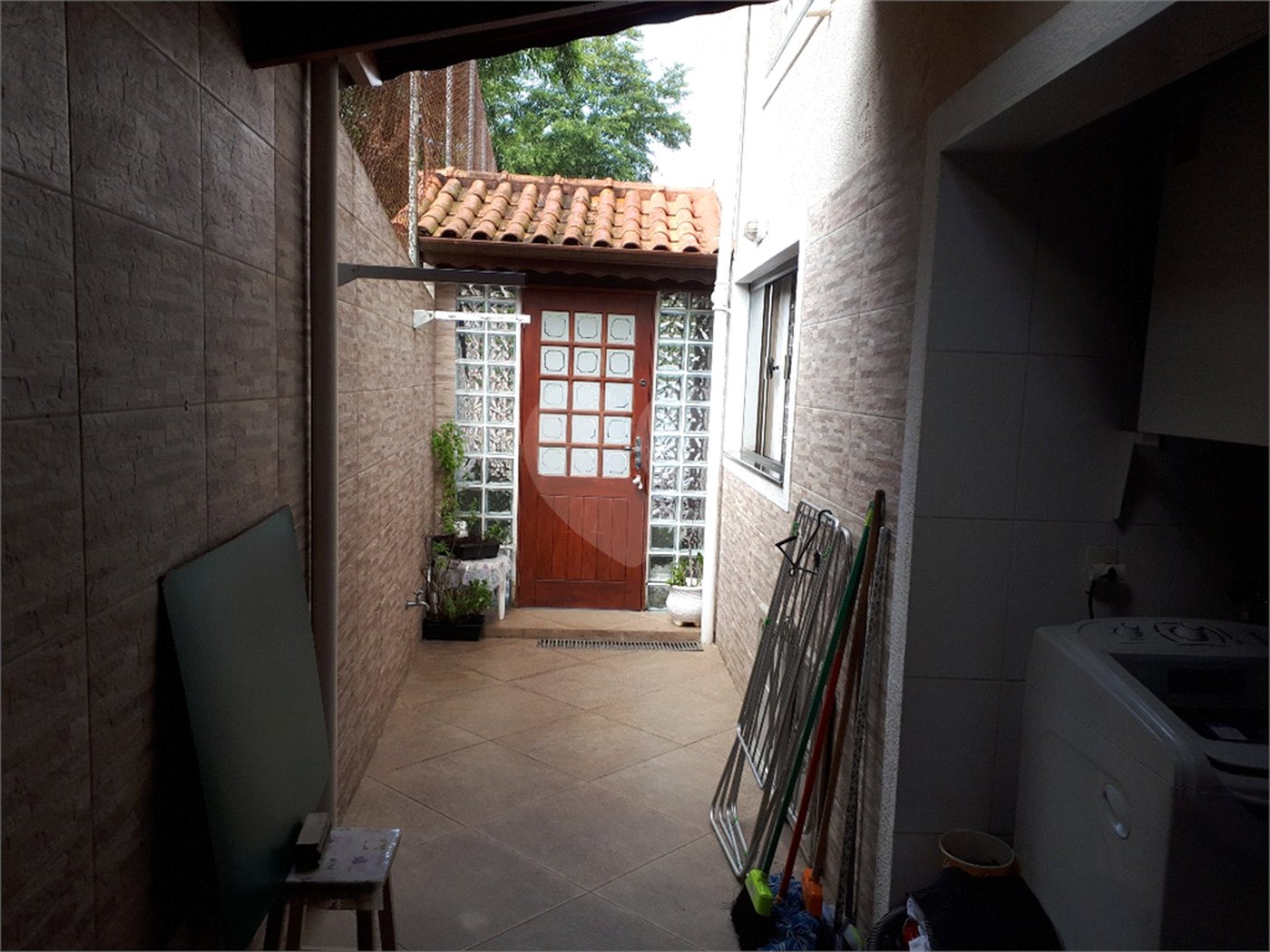Casa à venda ou para alugar com 3 quartos, sendo 1 suíte, em Horto, São Paulo, SP