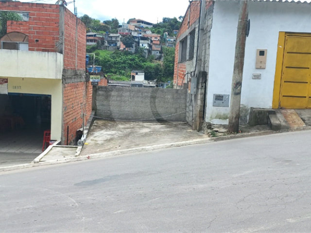 Casa Térrea à venda com 1 quarto em Serra da Cantareira, Mairiporã, SP