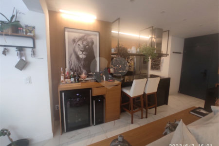 Apartamento à venda com 2 quartos, sendo 1 suíte, em Vila Santa Catarina, São Paulo, SP