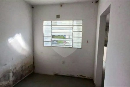 Casa à venda com 4 quartos em Vila Bossi, Louveira, SP