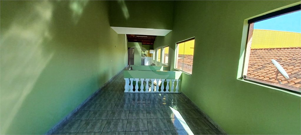 Sobrado à venda com 3 quartos, sendo 1 suíte, em Parque Renato Maia, Guarulhos, SP