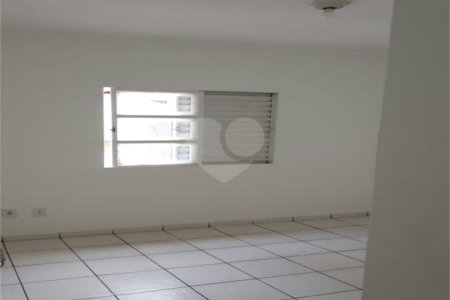 Casa à venda com 4 quartos, sendo 2 suítes,  no condomínio Villagio Colinas do Sol, Sorocaba - SP