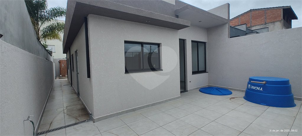 Casa Térrea à venda com 3 quartos, sendo 1 suíte,  em Nova Cerejeira, Atibaia, SP