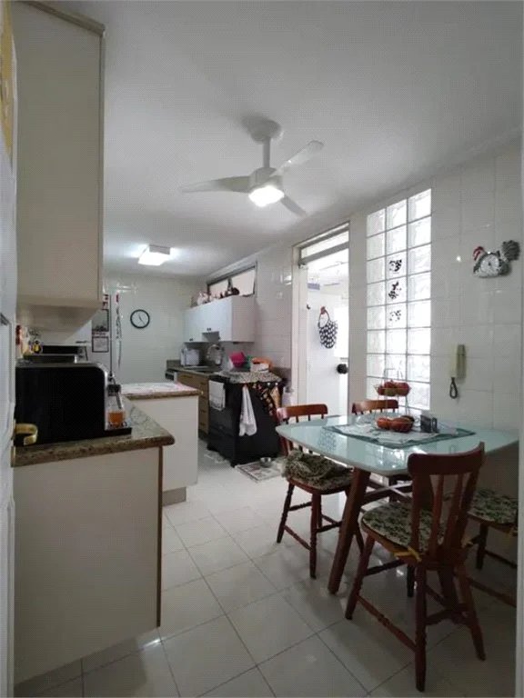 Apartamento à venda com 4 quartos, sendo 1 suíte, em Brooklin Paulista, São Paulo, SP