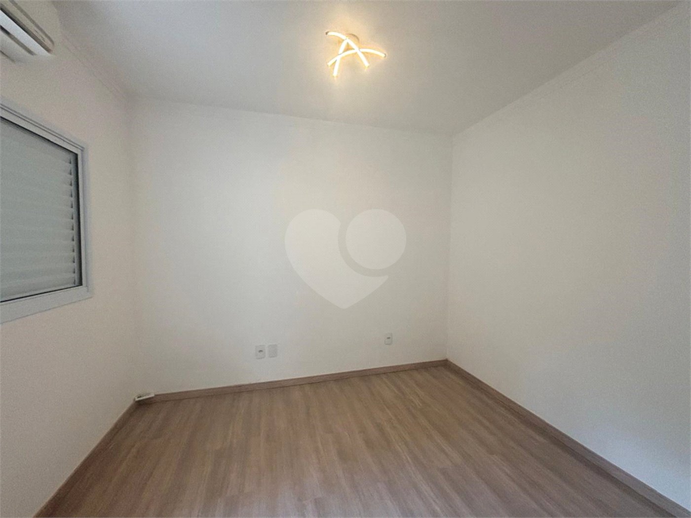 Casa à venda com 2 quartos no condomínio Village Caprese, Sorocaba - SP