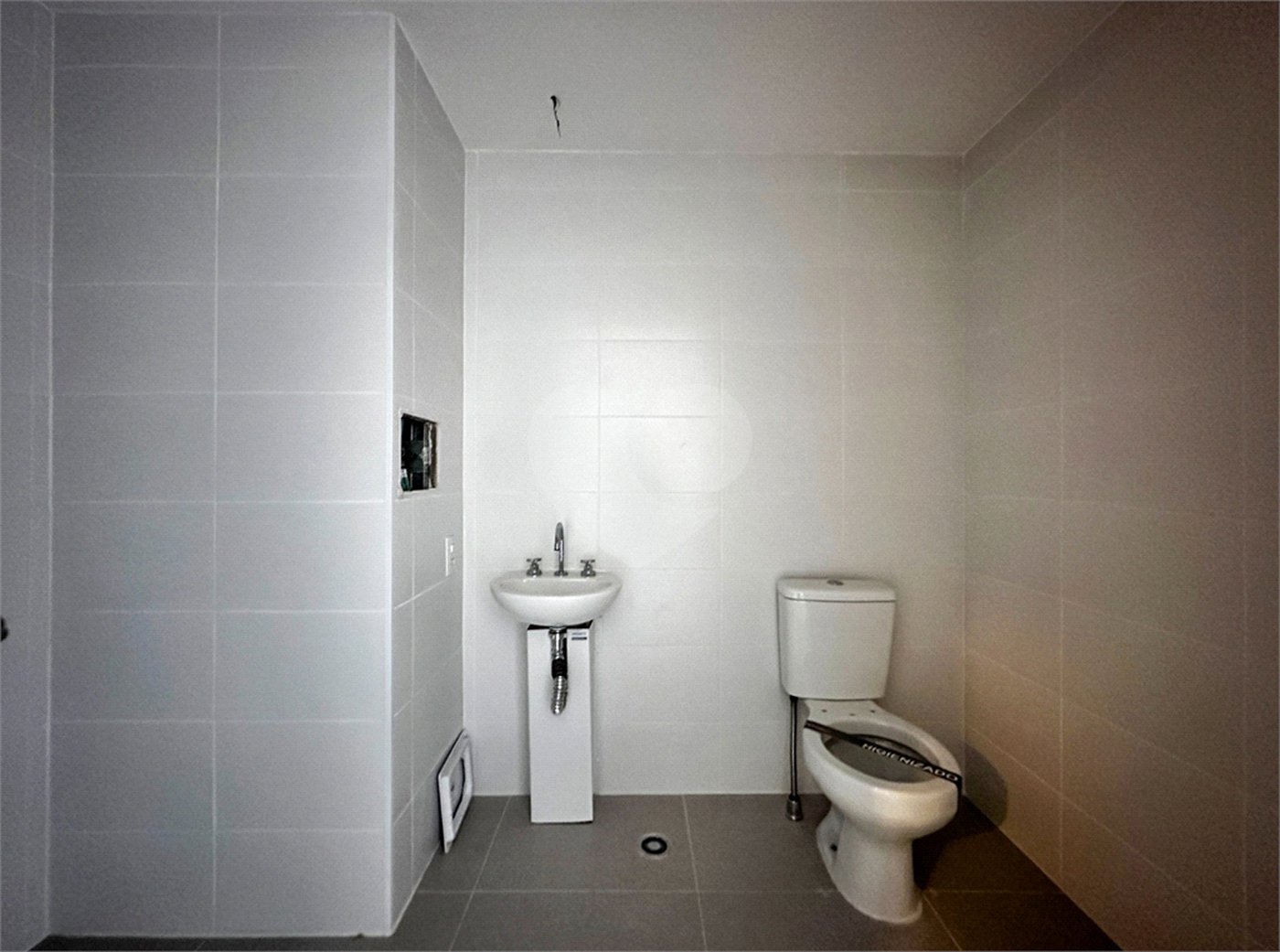 Apartamento à venda com 1 quarto em Jardim das Acácias, São Paulo, SP