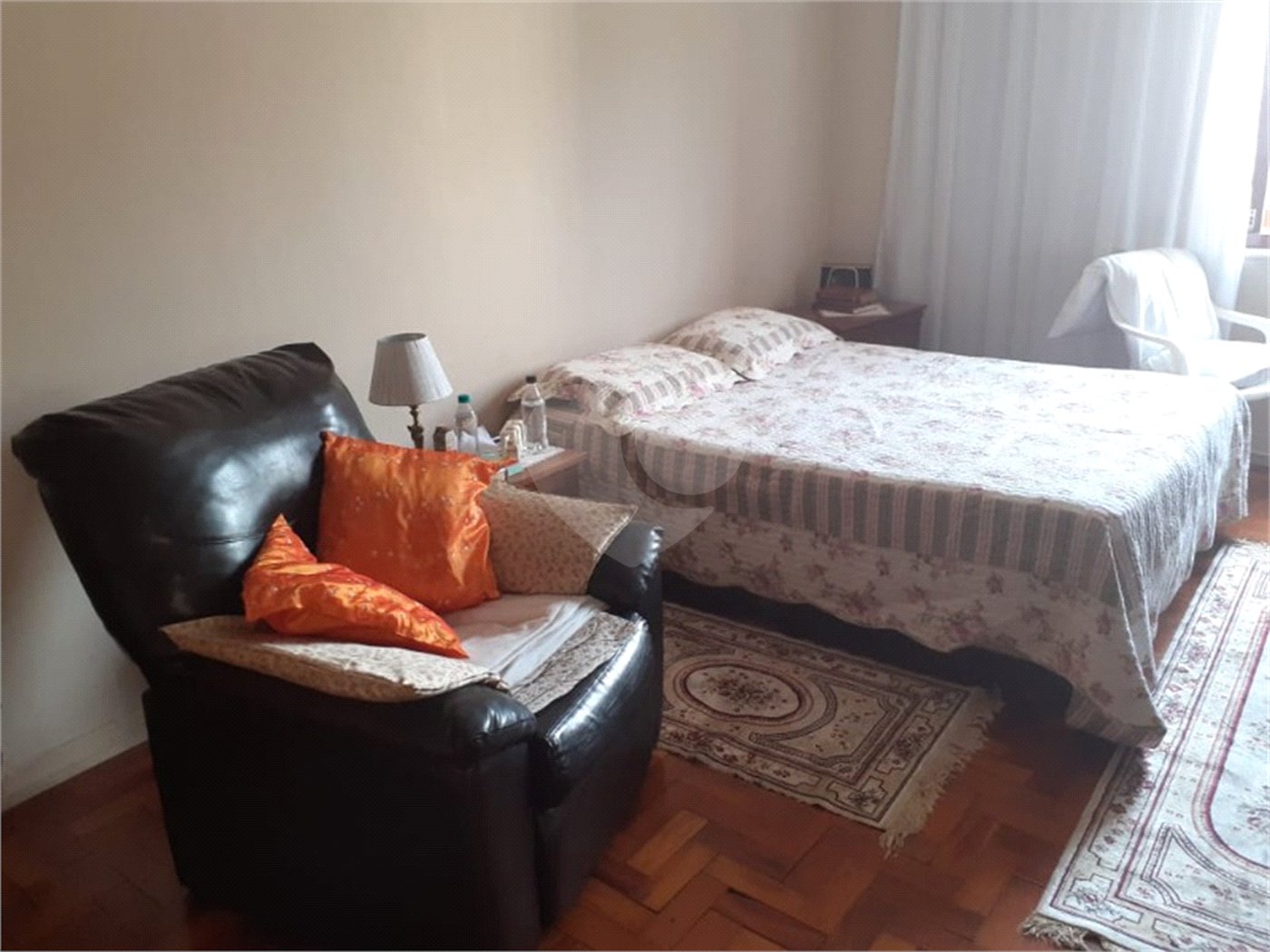 Sobrado à venda com 4 quartos, sendo 1 suíte,  em Jardim São Paulo(zona Norte), São Paulo, SP