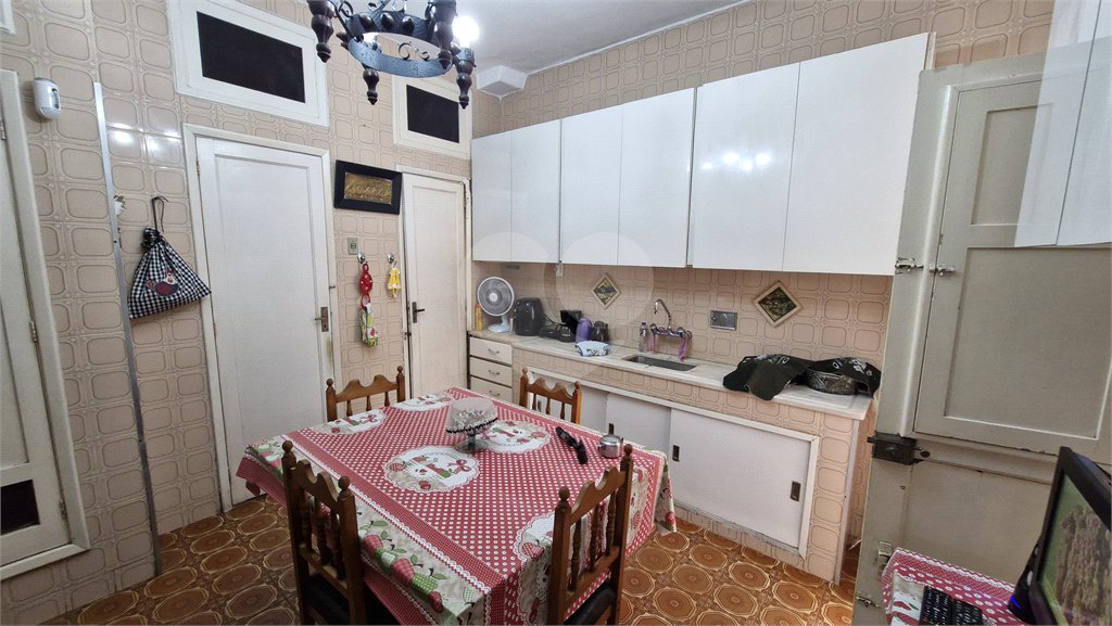 Casa à venda com 4 quartos em Grajaú, Rio de Janeiro, RJ
