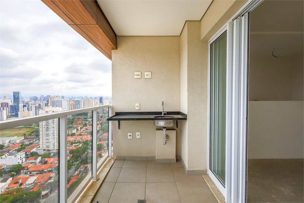 Apartamento à venda com 1 quarto em Vila Gertrudes, São Paulo, SP