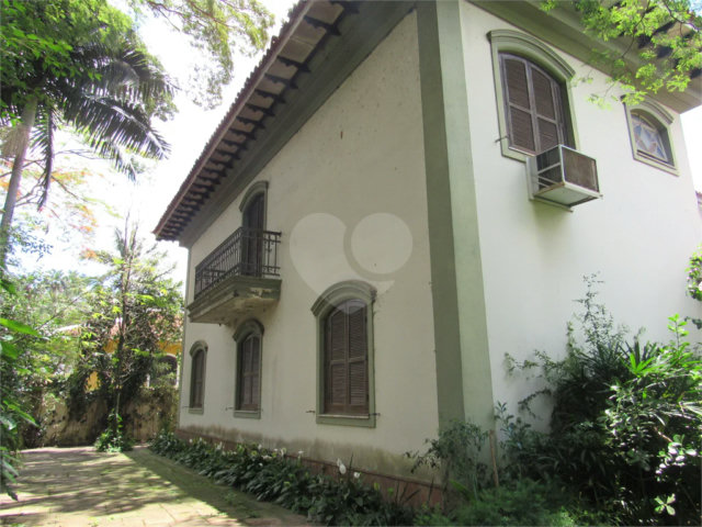 Casa à venda com 4 suítes em Jardim Guedala, São Paulo, SP