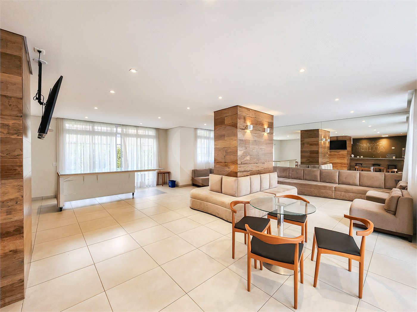 Apartamento à venda com 2 quartos, sendo 1 suíte, em Saúde, São Paulo, SP