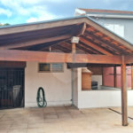 Sobrado à venda com 4 quartos, sendo 2 suítes, em Jardim Quisisana, Poços de Caldas, MG