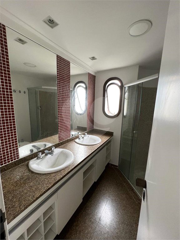 Apartamento à venda com 3 quartos, sendo 2 suítes,  em Vila Suzana, São Paulo, SP