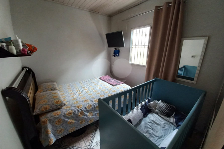 Terreno à venda com 2 quartos em Parque Peruche, São Paulo, SP