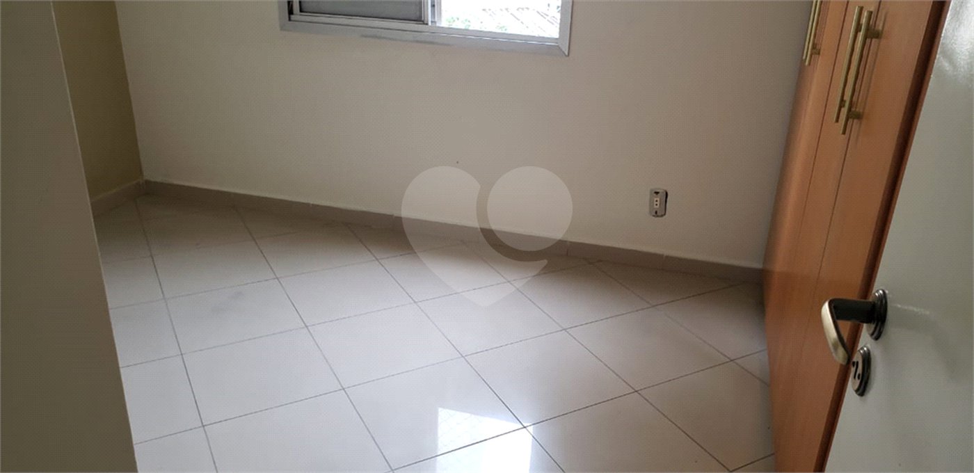 Apartamento à venda com 2 quartos em Tremembé, São Paulo, SP