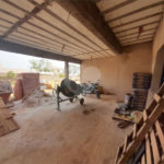 Casa em Construção com Área Gourmet e Piscina no Condomínio Damha II