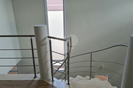 Casa à venda com 3 suítes no condomínio Geneve, Campinas - SP