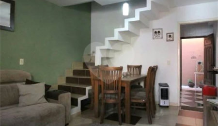Casa à venda com 2 quartos no condomínio Jaragua Village Park, São Paulo - SP