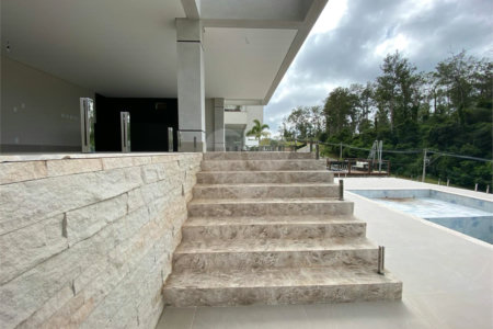 Casa à venda com 4 suítes em Residencial Jatibela, Campinas, SP