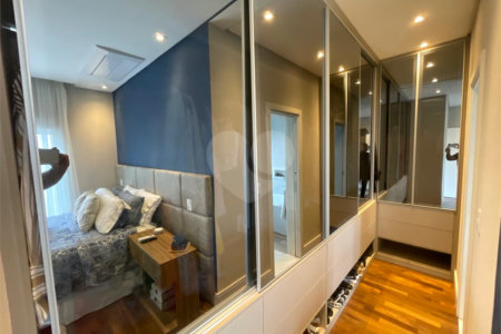 Casa à venda com 3 suítes no condomínio Hills, Arujá - SP