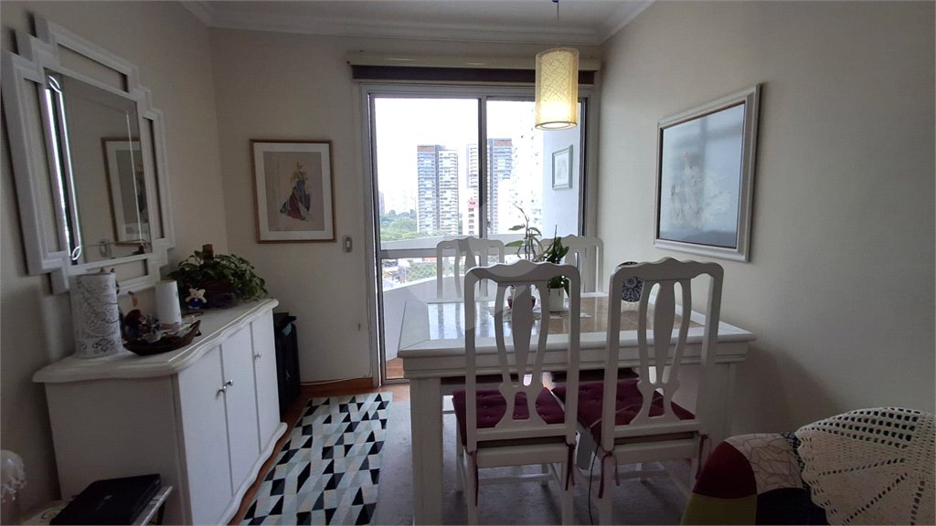 Apartamento à venda com 2 quartos em Brooklin, São Paulo, SP