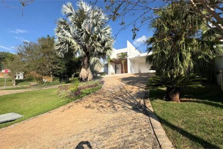 Casa à venda com 3 suítes no condomínio Vivendas do Lago, Sorocaba - SP