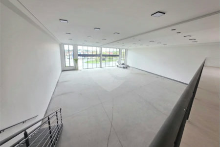 Prédio Comercial para Locação no Jardim Santo Antônio em Valinhos/SP