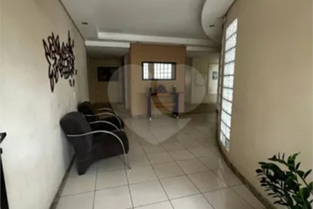 Apartamento à venda com 3 quartos, sendo 1 suíte, em Parque Residencial Aquarius, São José dos Campos, SP