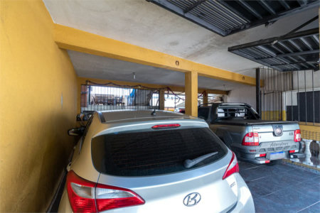 Casa à venda com 3 quartos, sendo 1 suíte, em Jardim Paris, São Paulo, SP