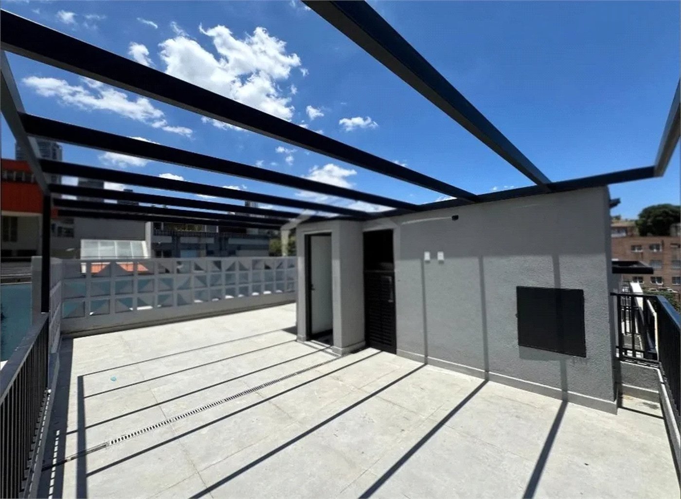 Casa à venda com 3 quartos, sendo 1 suíte, no condomínio : Cube XL Vila Madalena, São Paulo - SP