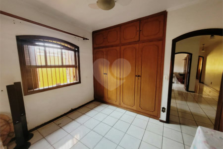 Casa Térrea à venda com 3 quartos, sendo 1 suíte, no Centro, Indaiatuba, SP