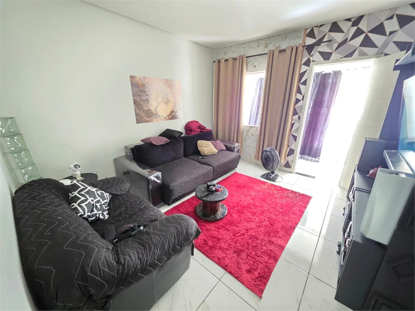 Casa à venda com 3 quartos, sendo 1 suíte, em Ferreira, São Paulo, SP