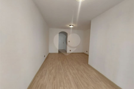 Apartamento à venda com 3 quartos em Vila Ipojuca, São Paulo, SP