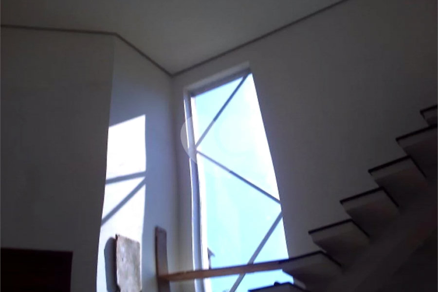 Sobrado à venda com 3 quartos, sendo 1 suíte, em Tremembé, São Paulo, SP