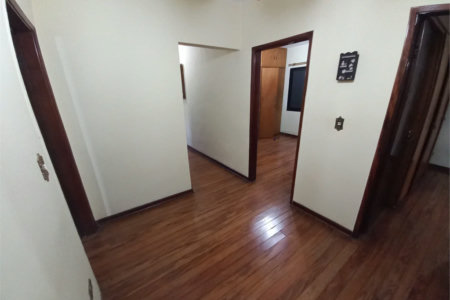 Casa à venda com 4 quartos, sendo 2 suítes, em Parque Esmeralda, São Paulo, SP