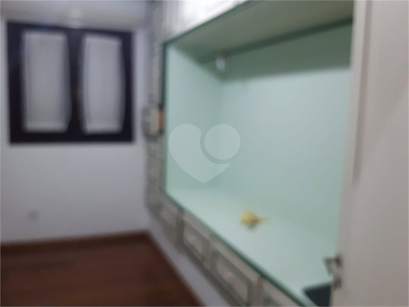 Sobrado à venda com 5 quartos, sendo 3 suítes, em Tremembé, São Paulo, SP