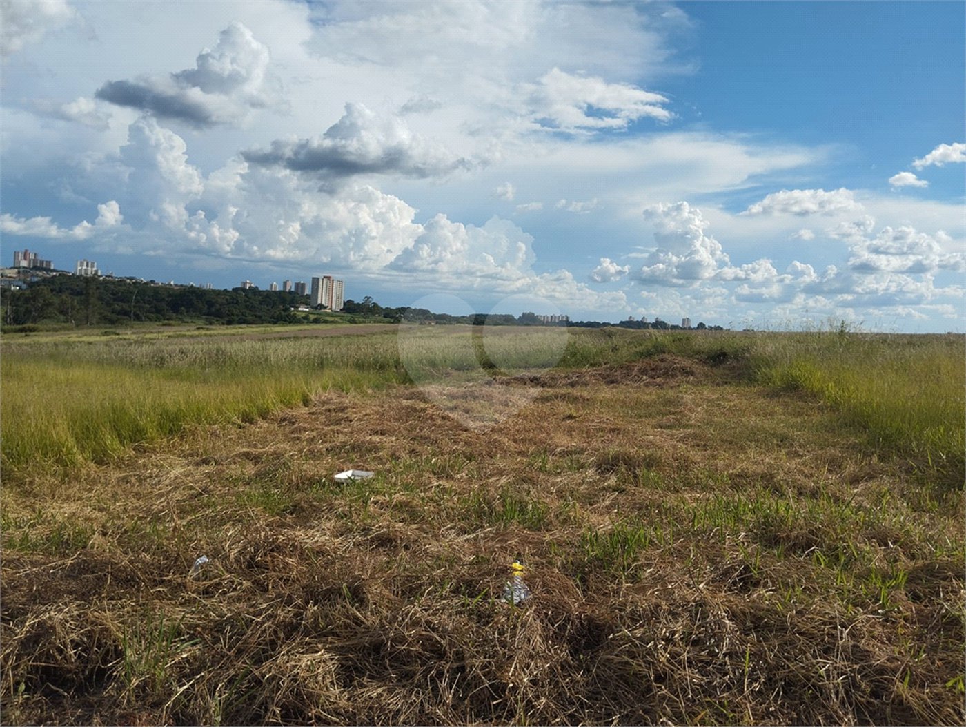 Terreno à venda em Residencial Vista do Horto, Araraquara, SP