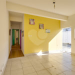 Casa à venda com 5 quartos, sendo 3 suítes, no condomínio Triplex, São Paulo - SP