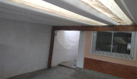 Sobrado à venda com 2 quartos em Conjunto Residencial Vista Verde, São Paulo, SP