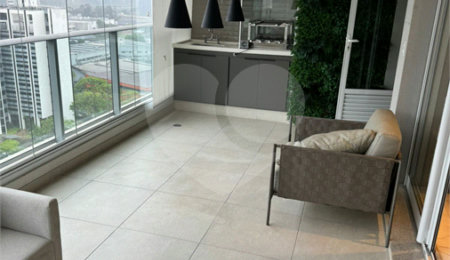 Apartamento para alugar com 3 suítes em Vila Gertrudes, São Paulo, SP