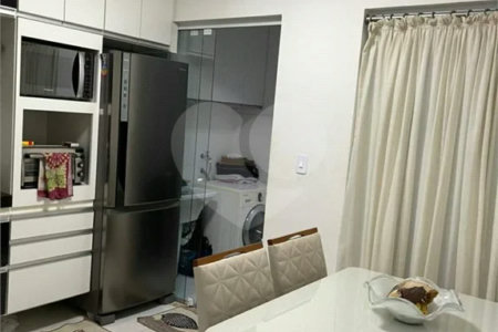 Casa à venda com 2 suítes no condomínio Residencial Veneza, São Paulo - SP