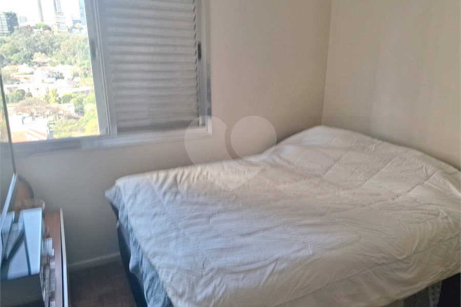 Apartamento à venda com 2 quartos em Vila Madalena, São Paulo, SP