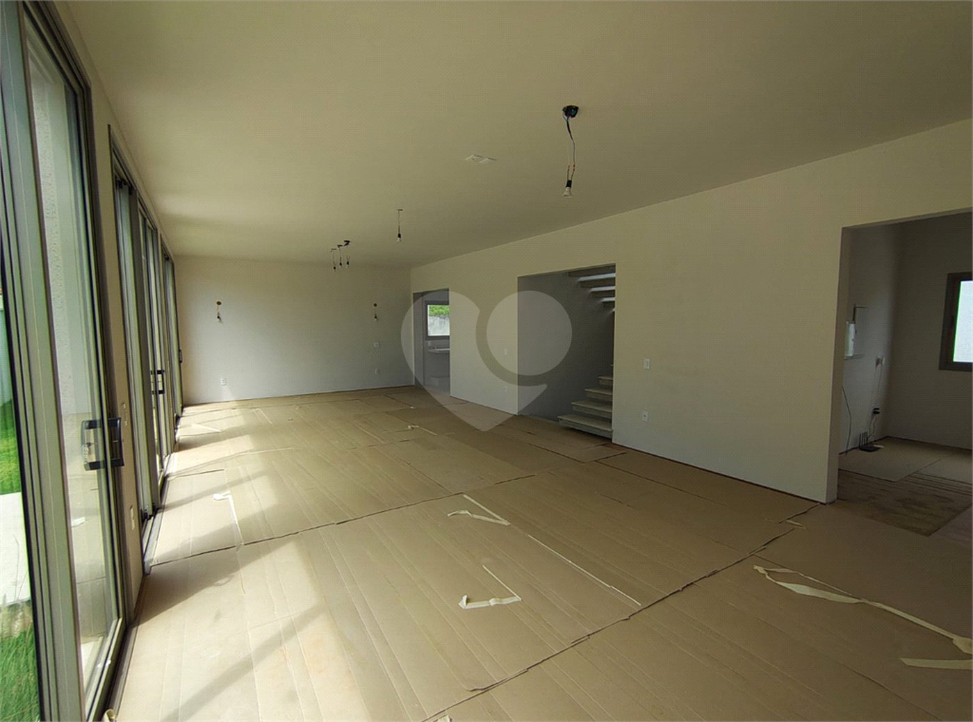 Casa à venda com 4 quartos, sendo 3 suítes,  no condomínio Villa Verde, Jundiaí - SP