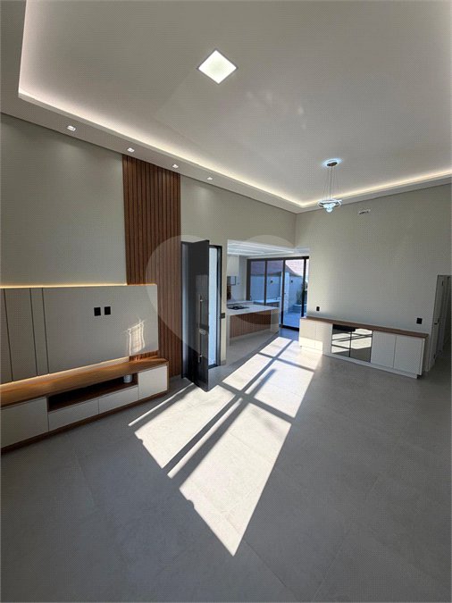 Casa à venda com 3 quartos, sendo 1 suíte,  no condomínio Jardim Park Vista Real, Indaiatuba - SP