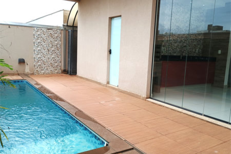 Sobrado à venda com 4 quartos, sendo 1 suíte, em Reserva San Gabriel, Ribeirão Preto, SP