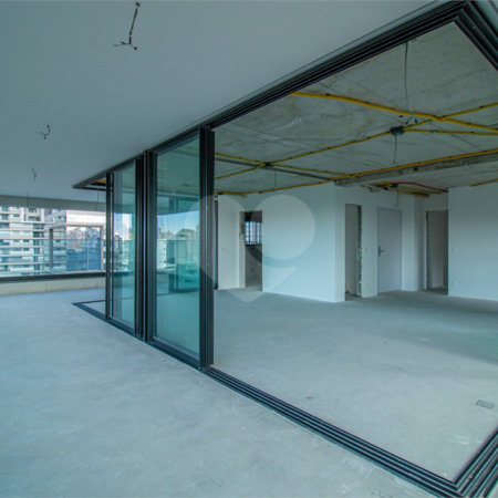 Apartamento à venda com 4 suítes em Moema, São Paulo, SP