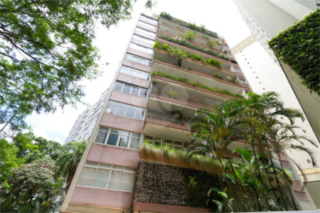 Apartamento à venda com 3 quartos, sendo 1 suíte, em Jardim Paulista, São Paulo, SP